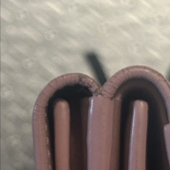 YSL Yves Saint Laurent pink leather trifold wallet - Picture 8 of 17